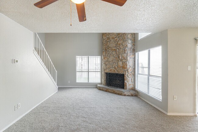 Photo - 5731 Easthampton Dr Unit A