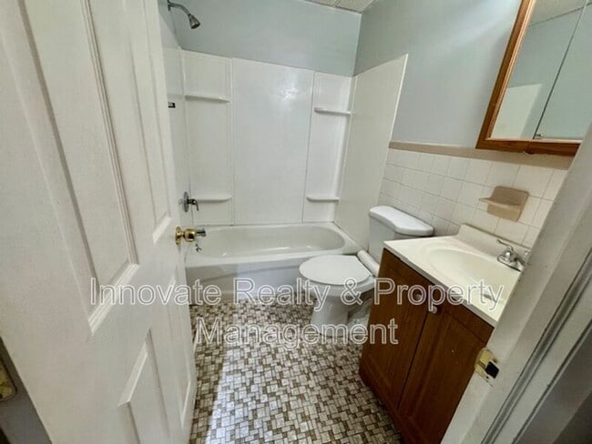 Photo - 29 Logan Ave