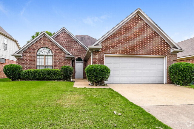 Building Photo - 7973 Jills Creek Dr Rental