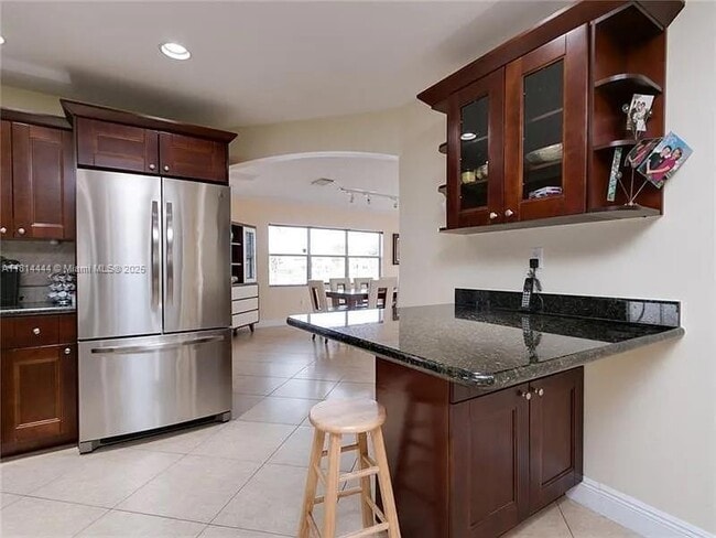 Photo - 1590 Seagrape Way