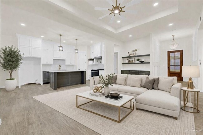 Photo - 24 N 48th St