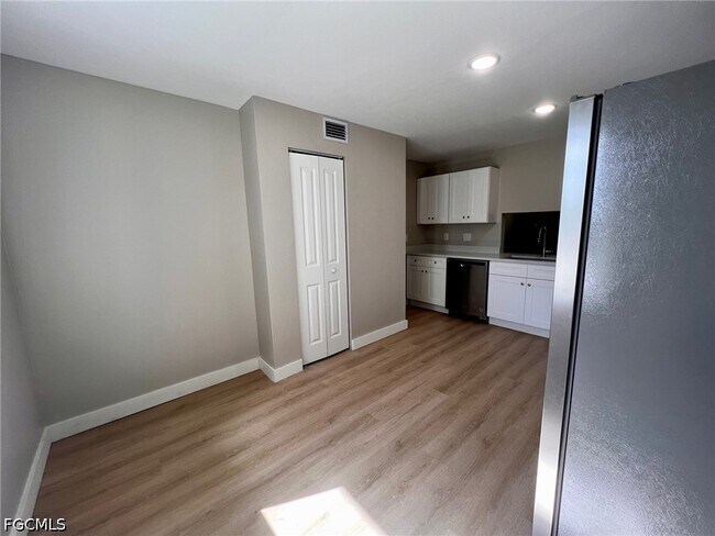 Photo - 4102 SE 19th Pl Unit 12