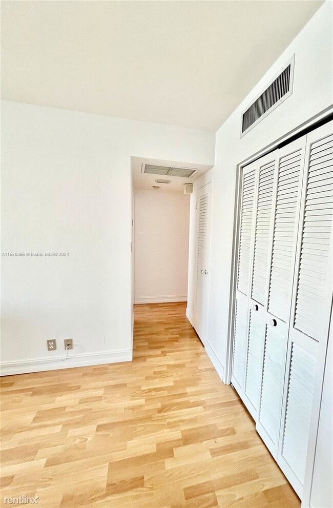 Photo - 1 br, 1 bath Condo - 1200 West Ave Apt 904 Unidad Apt 904