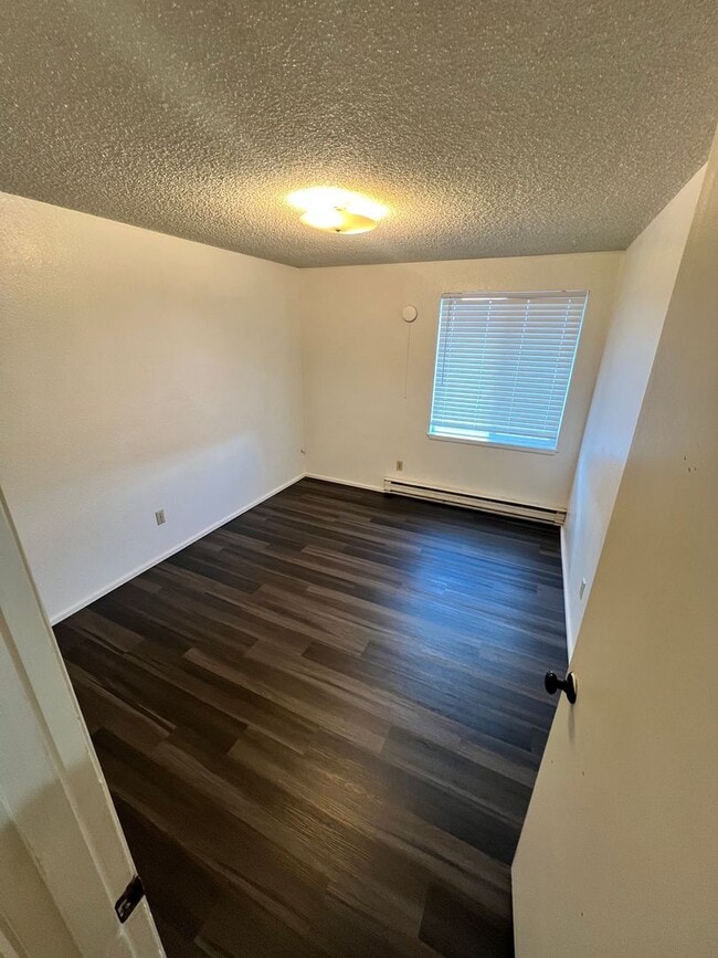 Photo - Stylish and Convenient 2 Bed, 1 Bath Apartment in Downtown Port Angeles Unidad 31