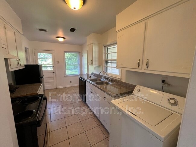 Photo - 1837 Danville Rd