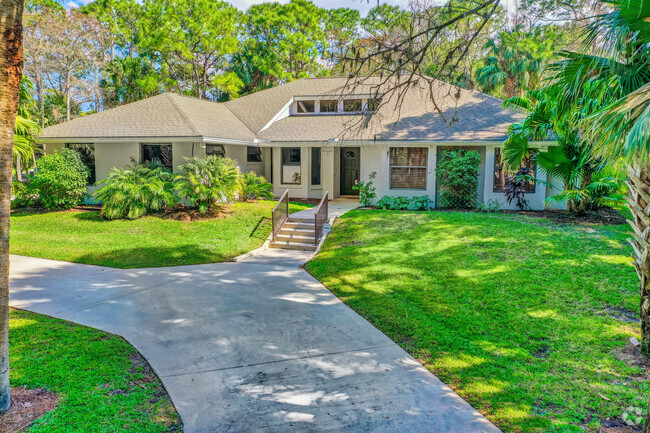 Building Photo - 8300 159th Ct N Rental