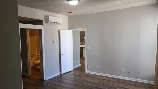 Photo - 27 Hege Drive