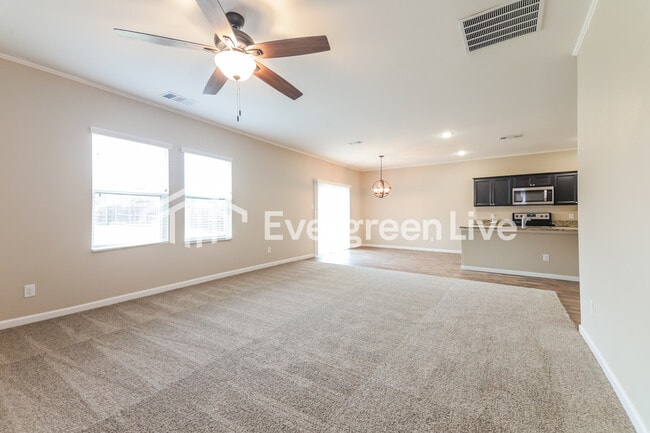 Photo - 425 Stone Creek Blvd