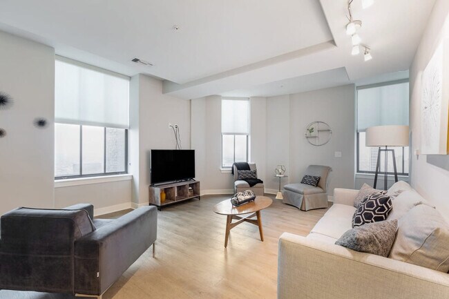 Photo - 10 Light St Unit ID1024637P