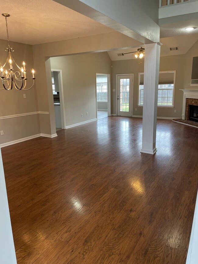 Photo - Four Bedroom Lakeland Home