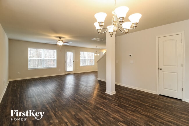 Photo - 1618 Dodson St