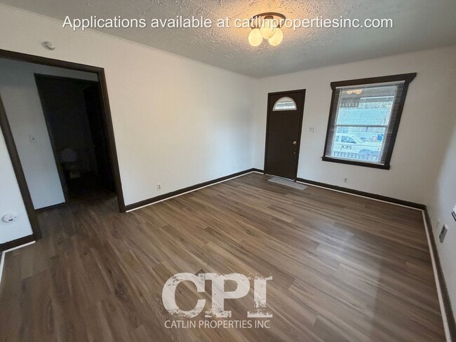 Photo - 1213 Ross Ave