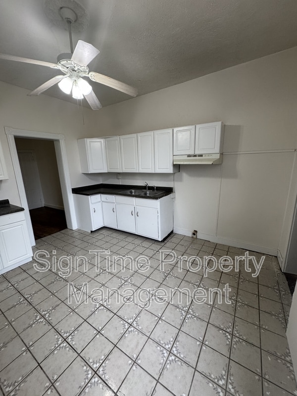 Photo - 40-42 East Franklin Street - 1