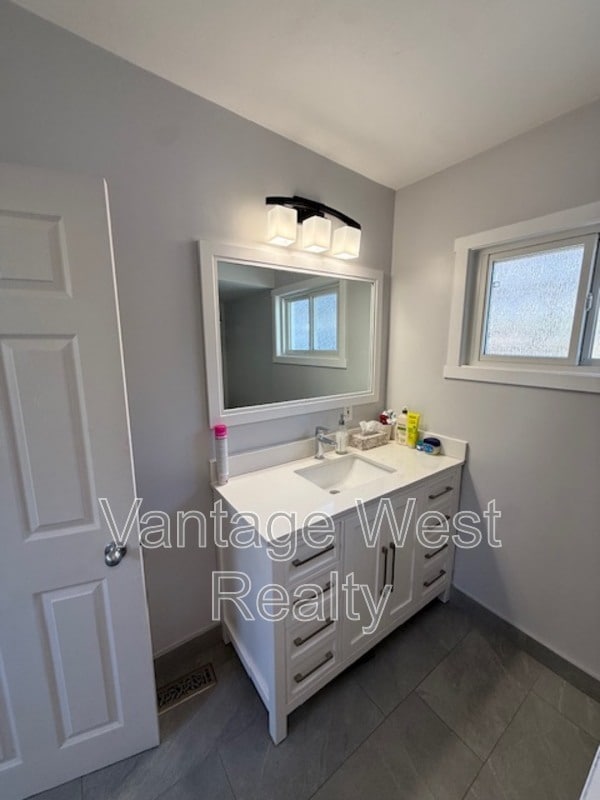 Photo - 16370-16370 Carrs Landing Rd