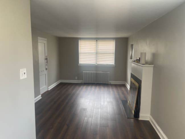 Building Photo - 504 N Pleasant Pl Unit B