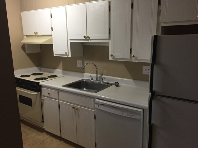 Building Photo - 493 Barnett Dr Unit 1