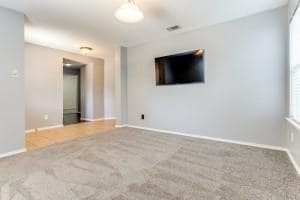 6912 Dove Tail Dr