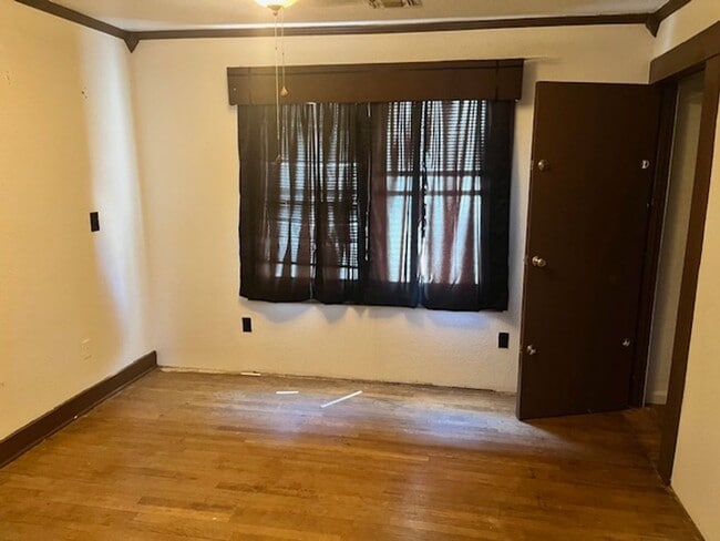 Photo - 4239 SW 9th Ave