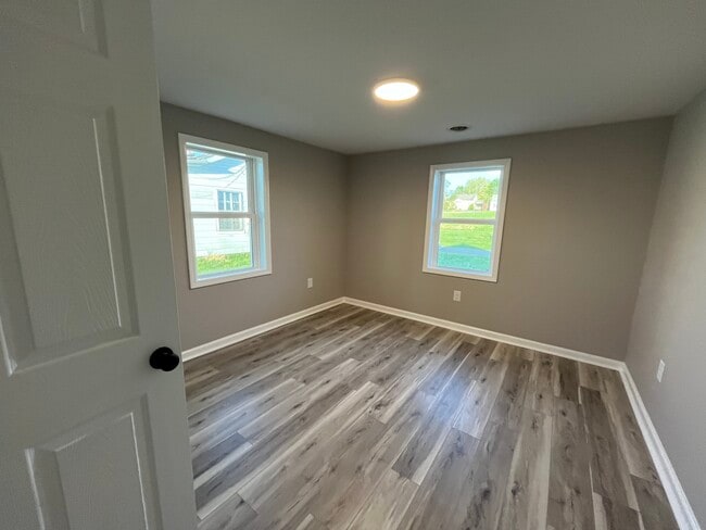 Photo - 1534 Saint John St