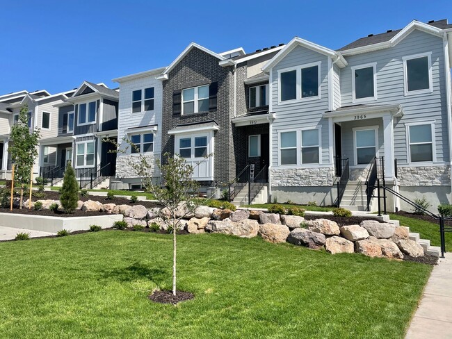 Photo - Beautiful Poolside Townhome at The Exchange!