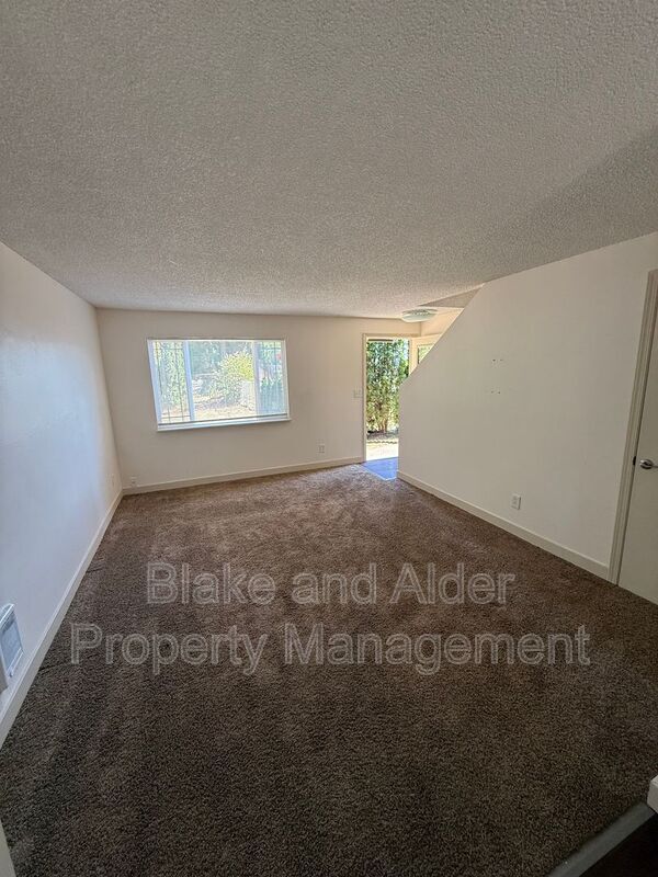 Photo - 4105 NE Killingsworth St