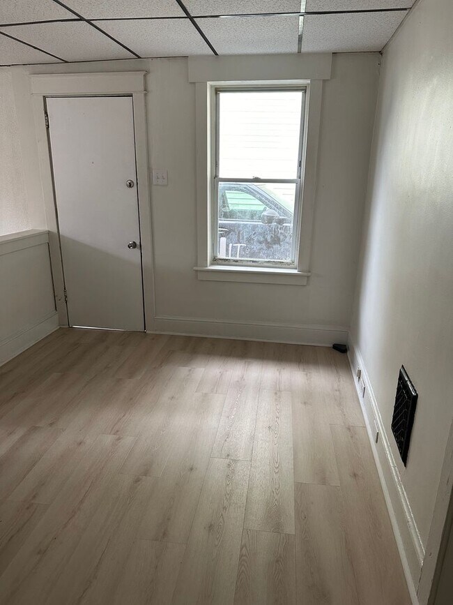 41 E Filbert St