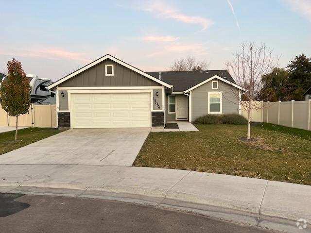 Building Photo - 15066 N Bonelli Ave Rental