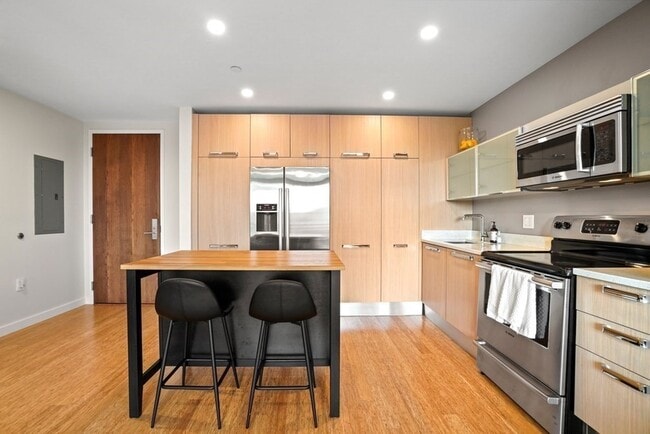 Photo - 694 Massachusetts Ave Unit 306
