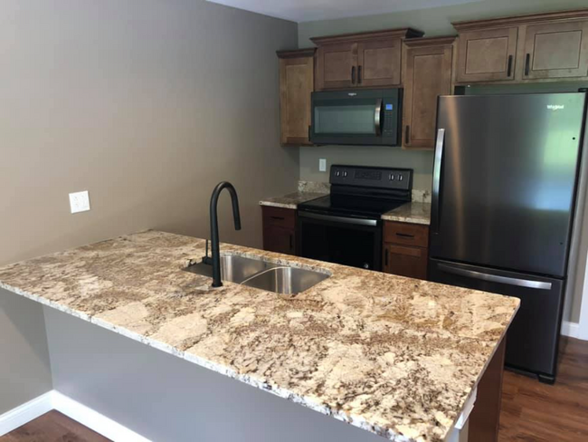 Building Photo - 1 Harvard Dr Unit 7 Rental