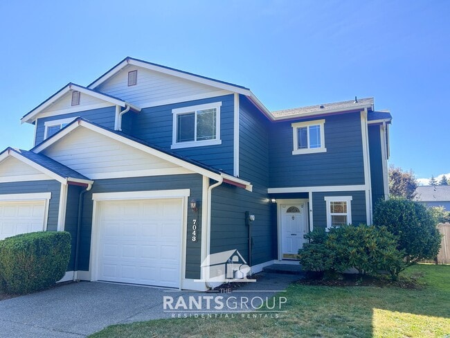 Building Photo - 7043-7045 Lazy Ct SW Unit 7043
