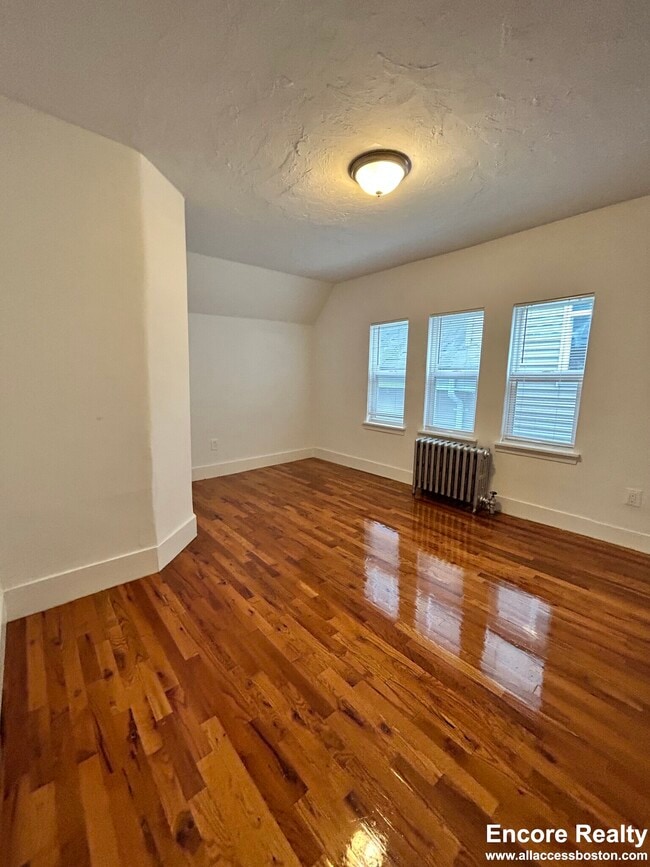 Photo - 91 Devon St Unit 3