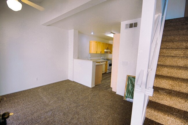 Photo - SOUTHWEST - STONE CANYON WEST TOWNHOMES