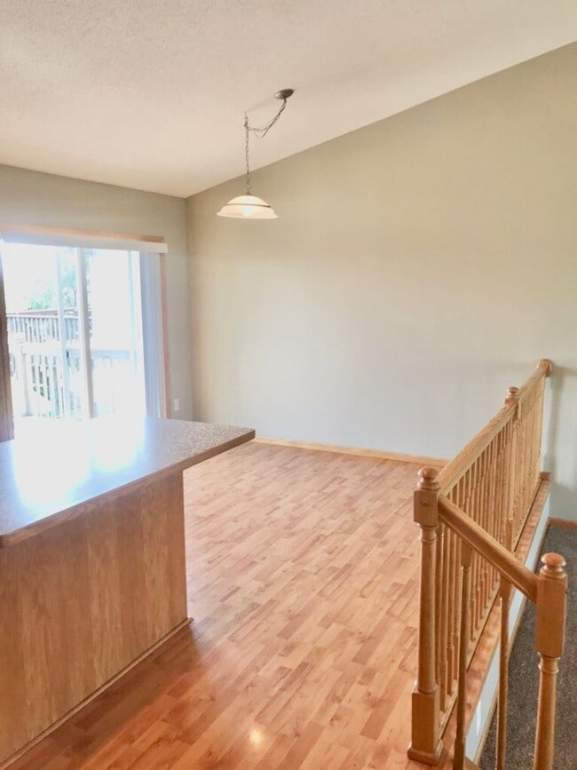 Photo - 5 bed 2 bath House for Rent