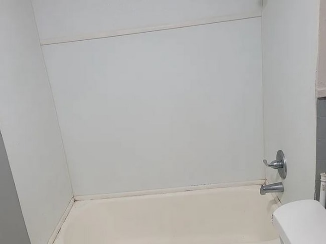 Photo - 3149 Fulton St