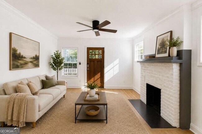 Photo - 1107 Hardee St NE