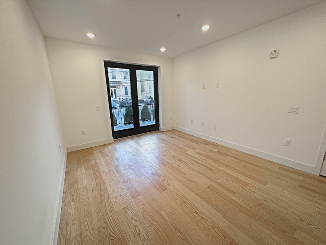 Photo - 56 Cottage St Unit 101