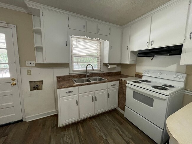 Photo - 112 Waldrop Rd