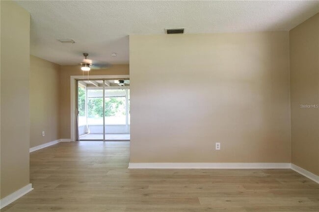 Photo - 1388 Whitewood Dr