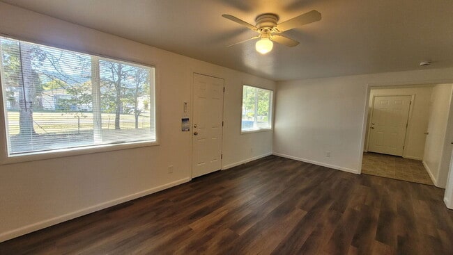 Photo - 301 E First Ave