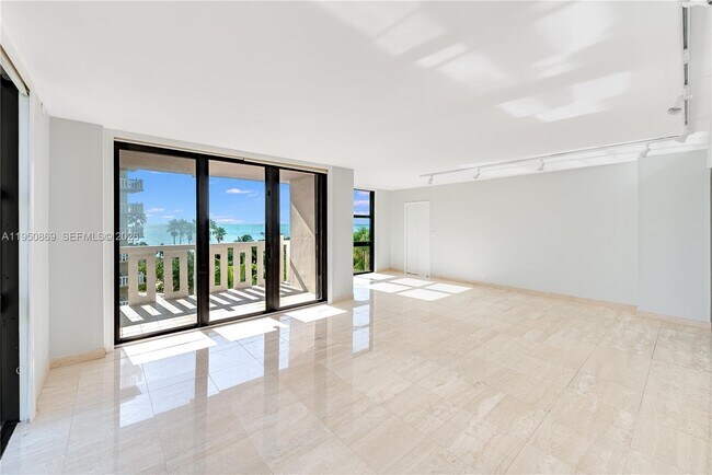 Photo - 1121 Crandon Blvd Unit F601