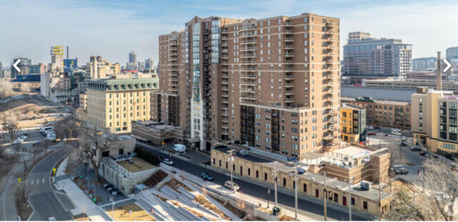 Photo - 401 S 1st St Townhome