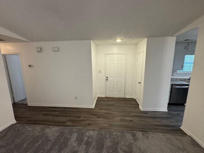 Photo - Nice Riverdale 3 Bedroom 2 Bath in Cul-De-Sac!!