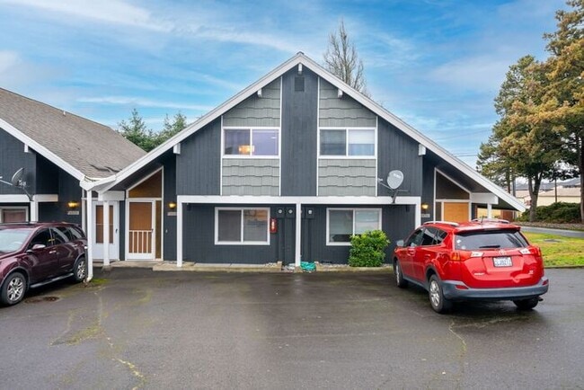 Photo - Beautiful Rustic-Style Apartments at Chale...