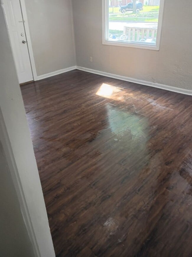Photo - 4230 N 53rd St