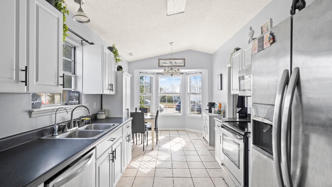 Photo - 2051 W Windgate Ct