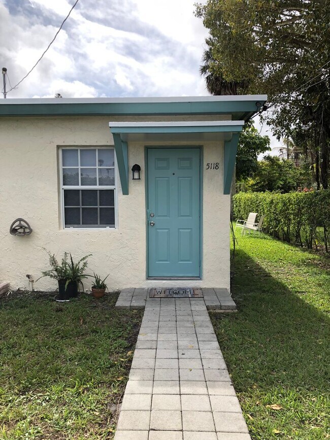 Building Photo - 5116-5118 Canal Rd Unit CA-2