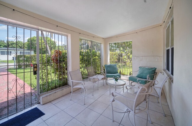 Photo - 1030 NW 144th St Unidad SI ID1520600P