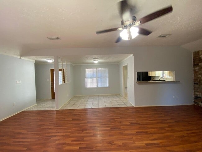 Photo - 6406 Brookgate Dr Casa