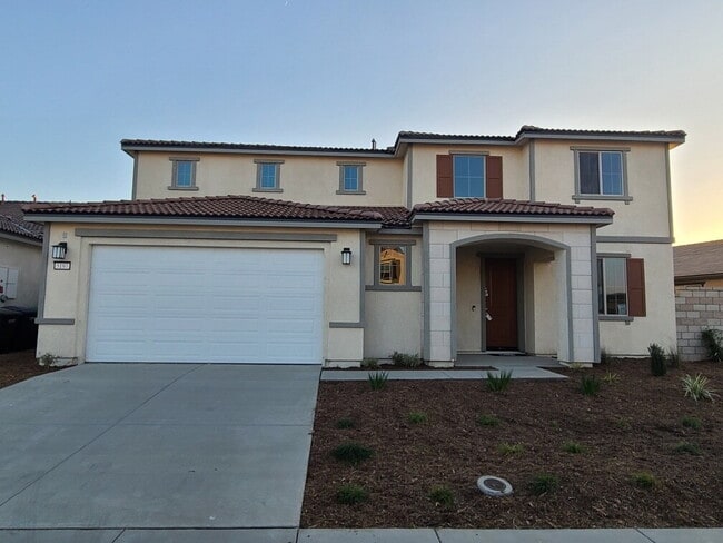 5/Bed 4/Bath Single family home in Hemet CA - 5/Bed 4/Bath Single family home in Hemet CA