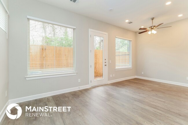 Photo - 5107 Royal Heath Dr